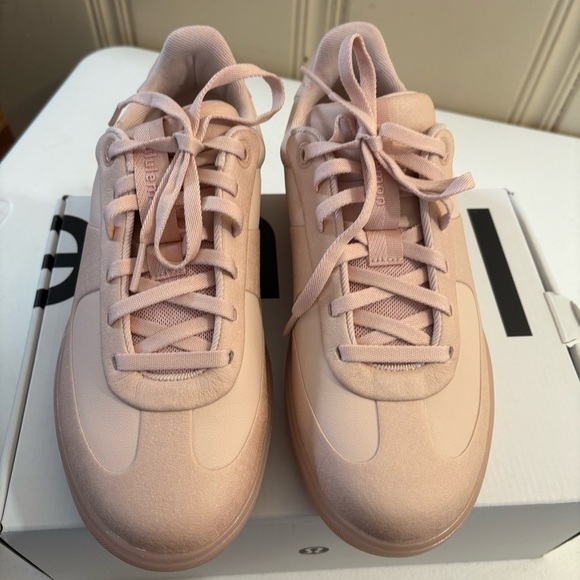 Lululemon Womens City Verse Sneakers in Precocious Pink size 8.5 - Picture 7 of 16